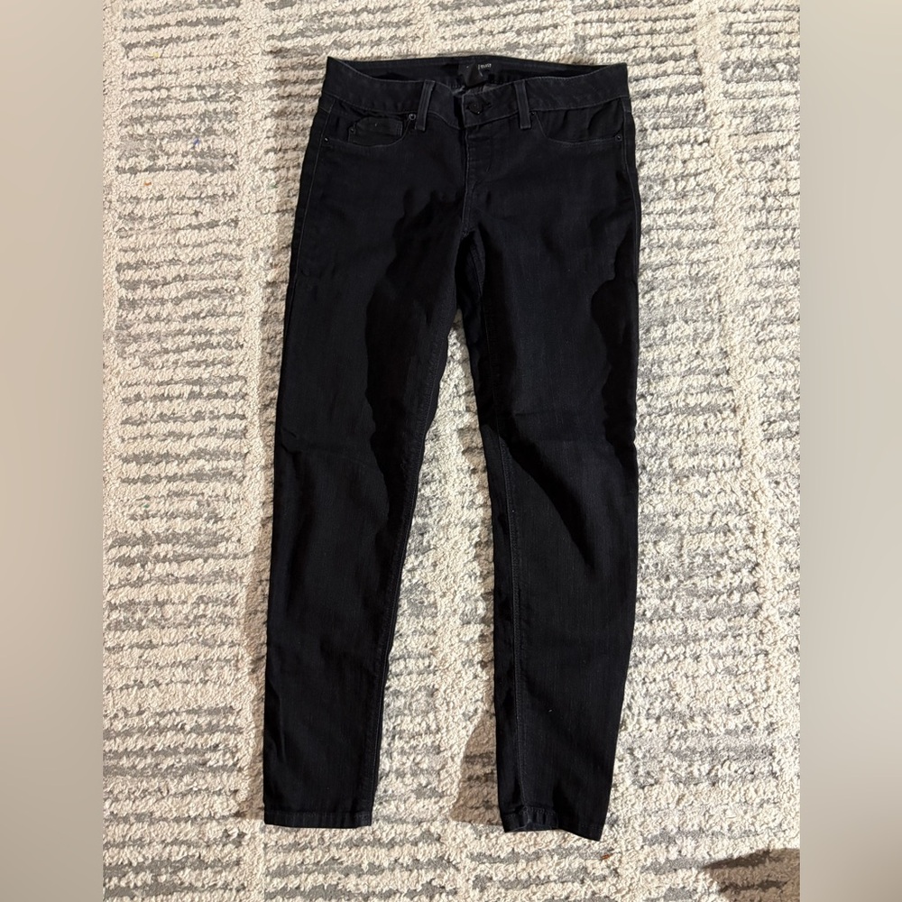 White House black market black skinny straight leg jeans pants size M
